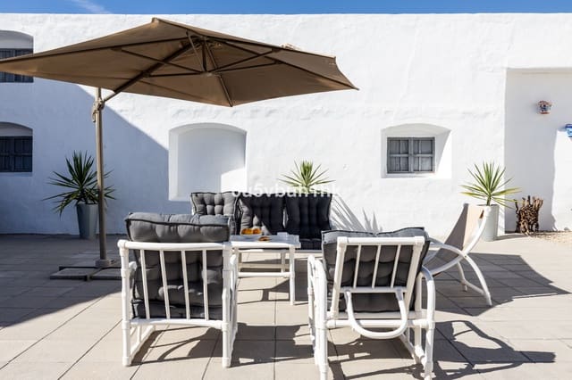 7 Zimmer Villa zu verkaufen in Sierra de Yeguas mit Pool - 875.000 € (Ref: 9807158)