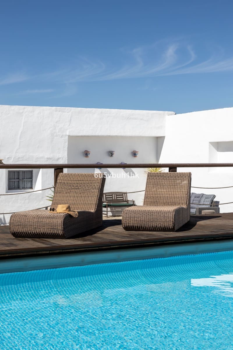 7 Zimmer Villa zu verkaufen in Sierra de Yeguas mit Pool - 875.000 € (Ref: 9807158)