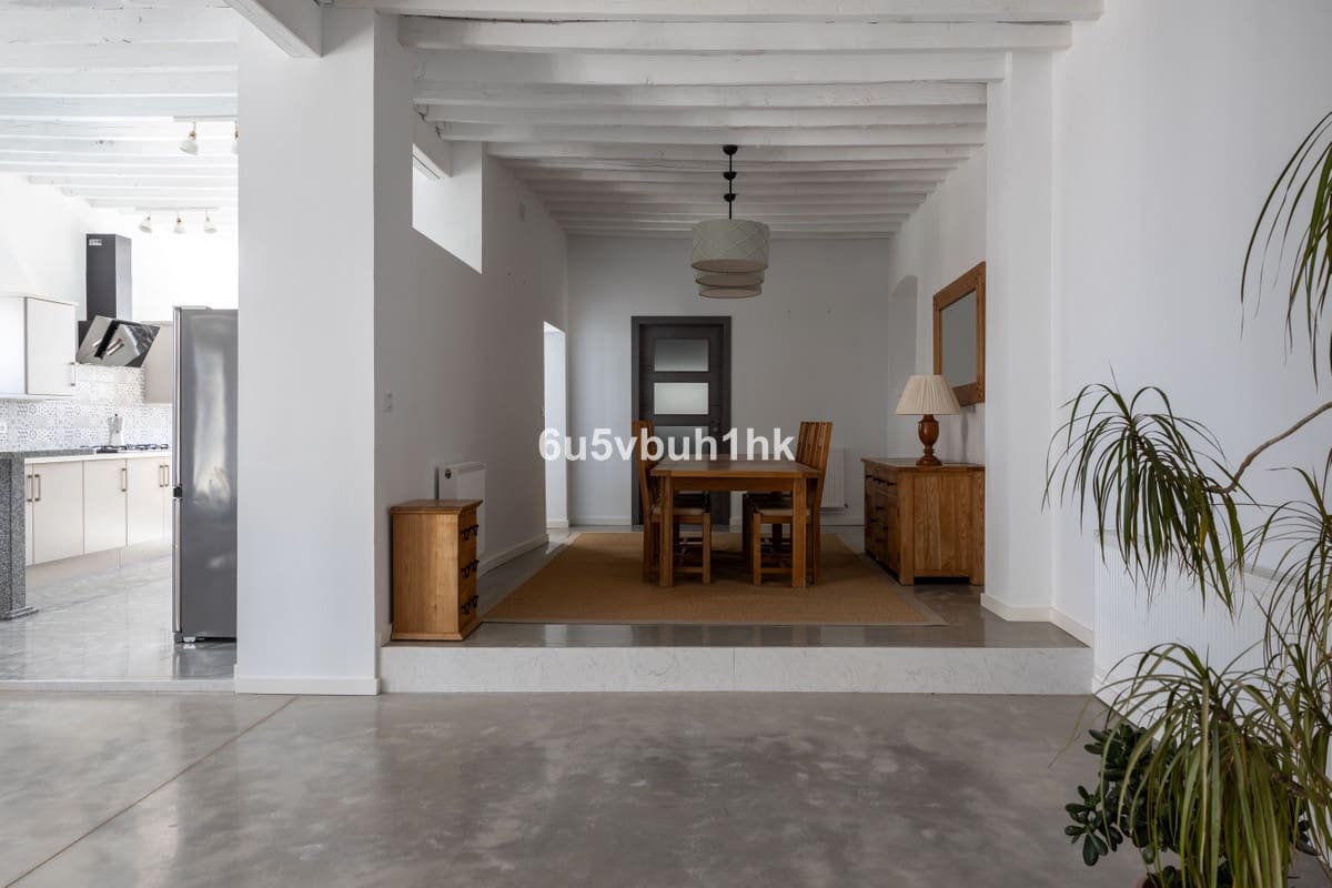 7 Zimmer Villa zu verkaufen in Sierra de Yeguas mit Pool - 875.000 € (Ref: 9807158)
