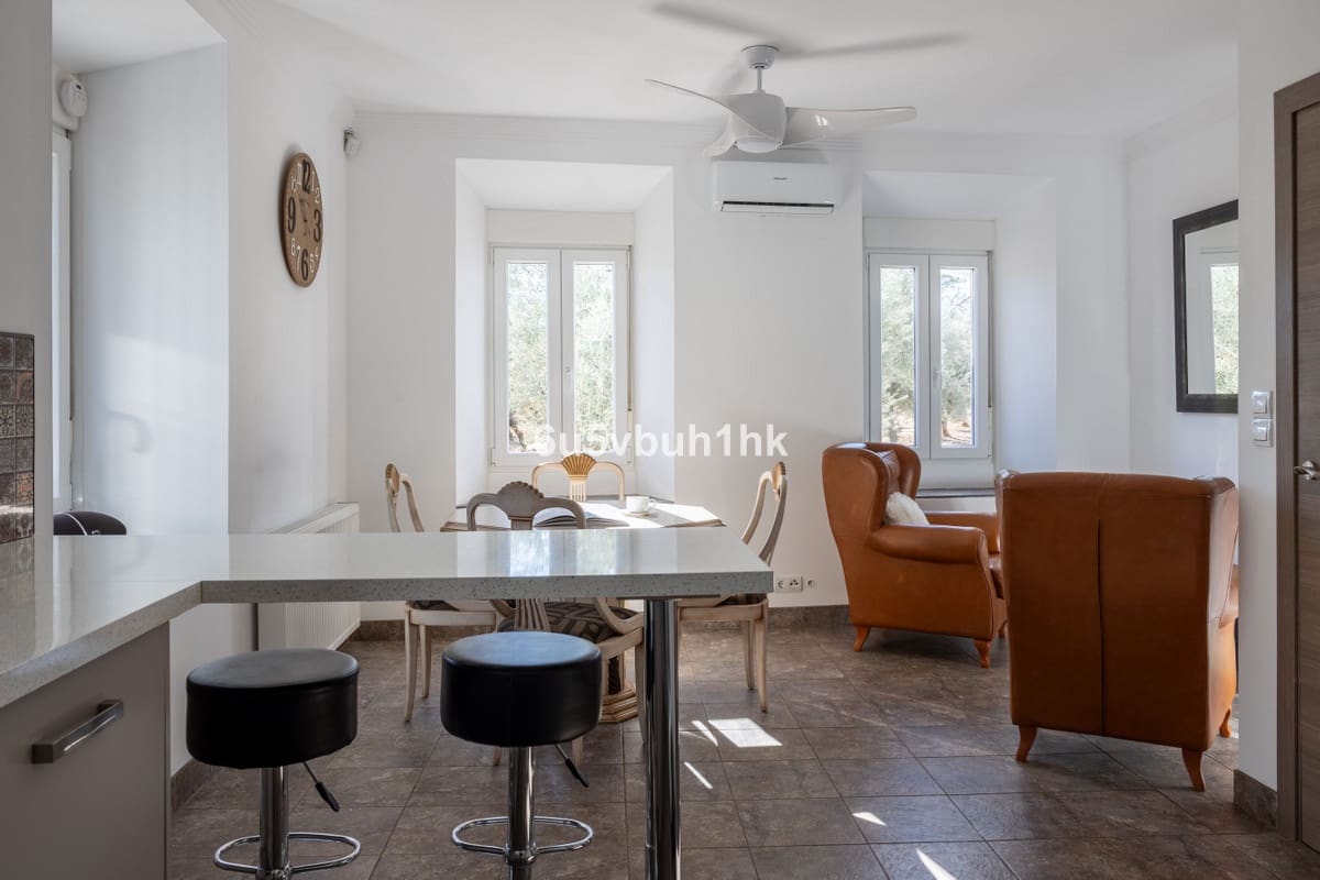 7 Zimmer Villa zu verkaufen in Sierra de Yeguas mit Pool - 875.000 € (Ref: 9807158)
