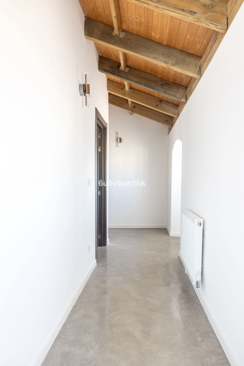 7 Zimmer Villa zu verkaufen in Sierra de Yeguas mit Pool - 875.000 € (Ref: 9807158)