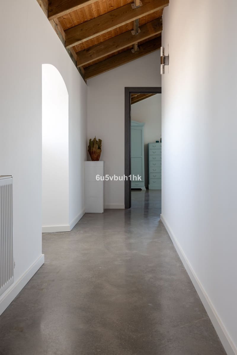 7 Zimmer Villa zu verkaufen in Sierra de Yeguas mit Pool - 875.000 € (Ref: 9807158)