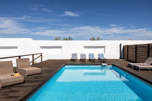 7 Zimmer Villa zu verkaufen in Sierra de Yeguas mit Pool - 875.000 € (Ref: 9807158)