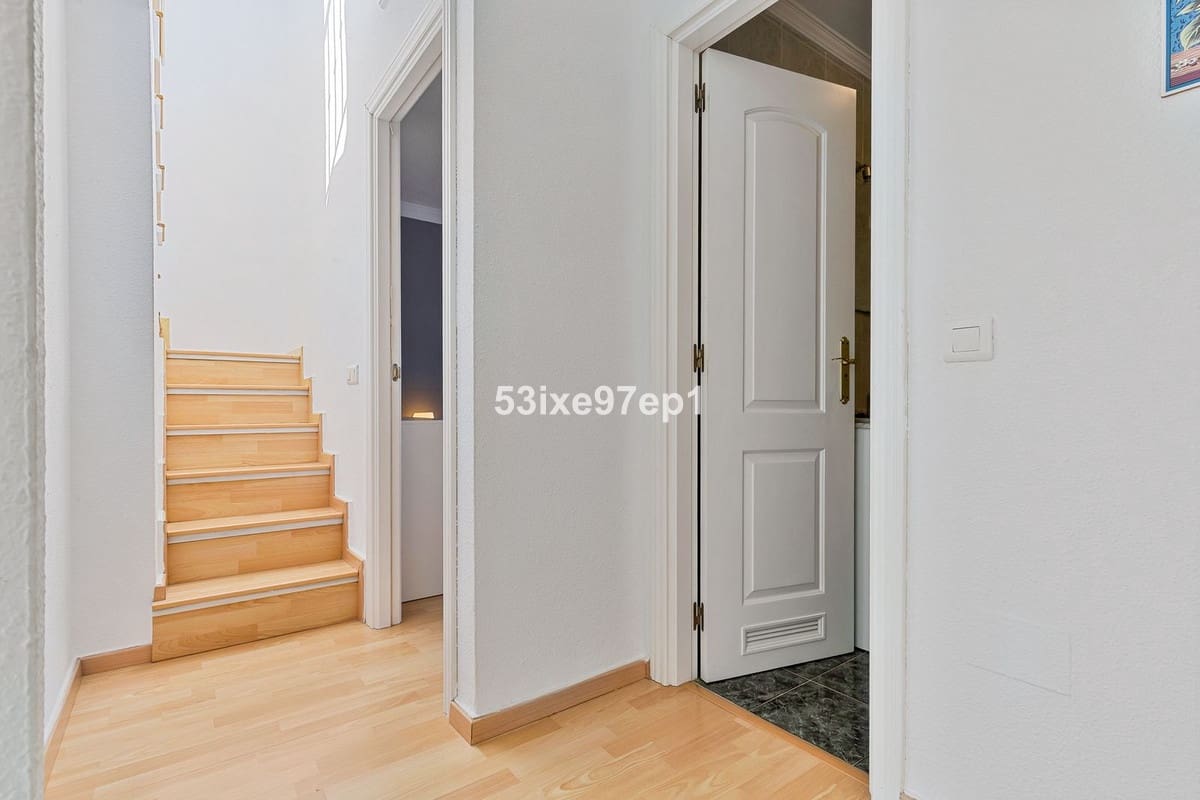 Casa de 2 habitaciones en Carvajal en venta - 465.000 € (Ref: 9807159)