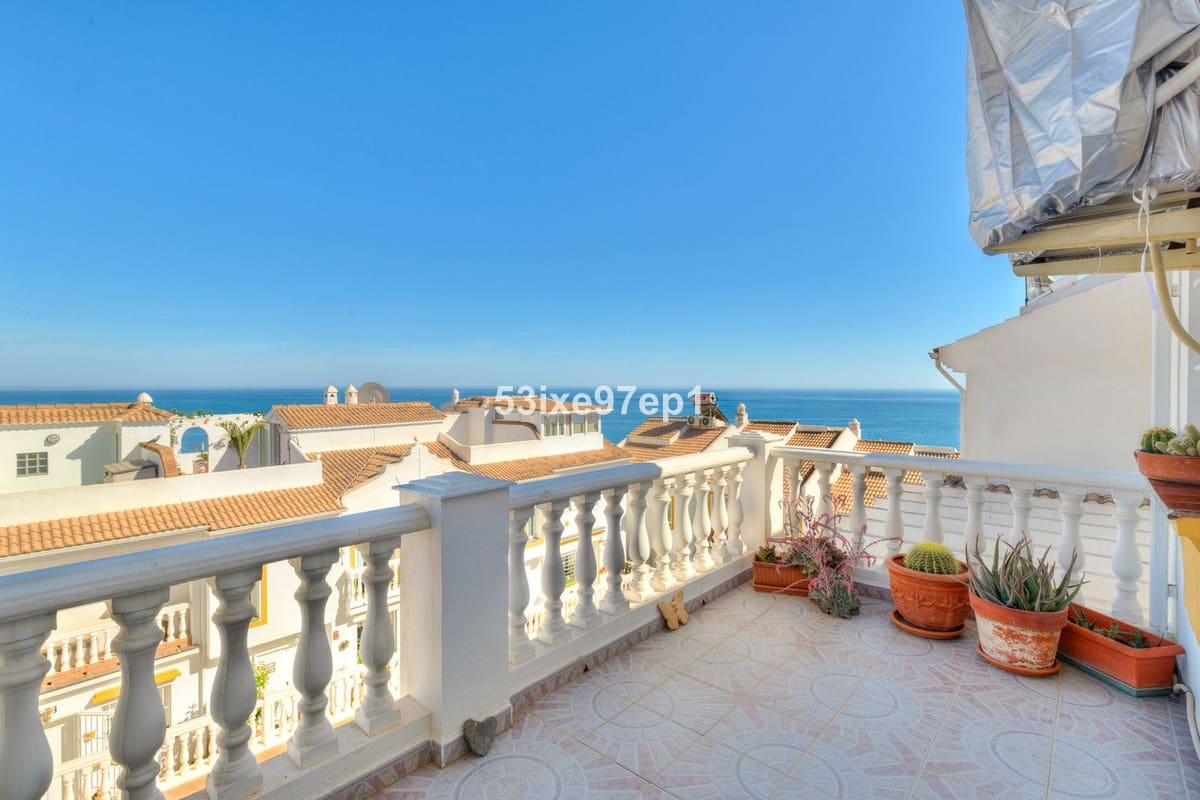 Casa de 2 habitaciones en Carvajal en venta - 465.000 € (Ref: 9807159)