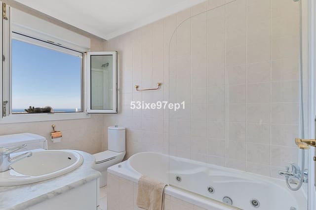 2 chambre Maison de Ville à vendre à Carvajal, Fuengirola - 465 000 € (Ref: 9807159)