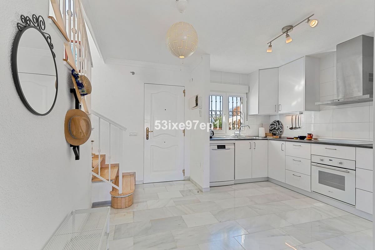 Casa de 2 habitaciones en Carvajal en venta - 465.000 € (Ref: 9807159)