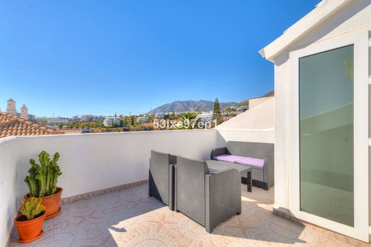 Casa de 2 habitaciones en Carvajal en venta - 465.000 € (Ref: 9807159)