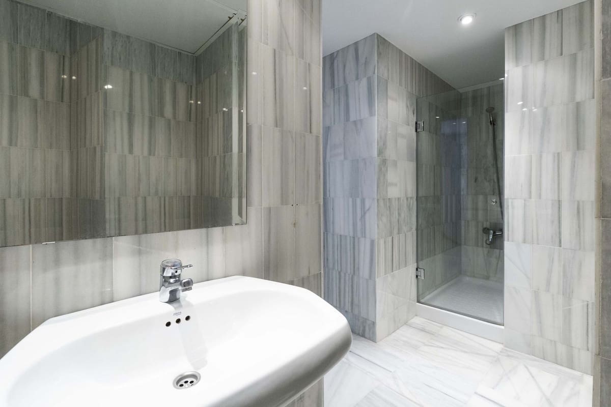 3 bedroom Apartment for sale in Marbella - € 679,900 (Ref: 9812582)