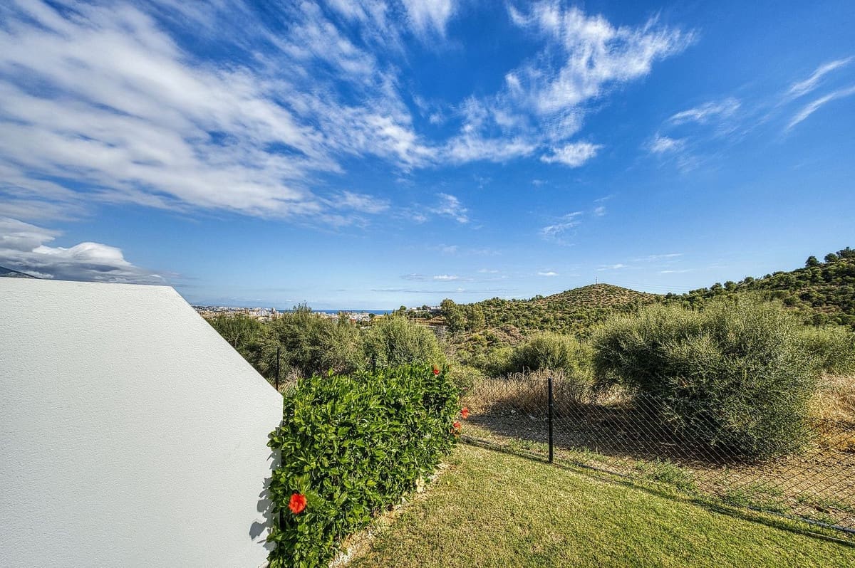 1 quarto Apartamento para venda em La Cala de Mijas com piscina - 334 500 € (Ref: 9816404)