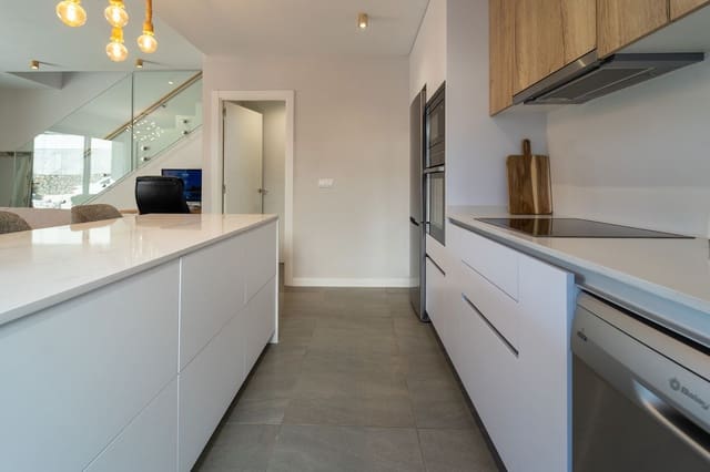 3 makuuhuone Huvila myytävänä paikassa Riviera del Sol, Mijas mukana uima-altaan - 589 000 € (Ref: 9816406)