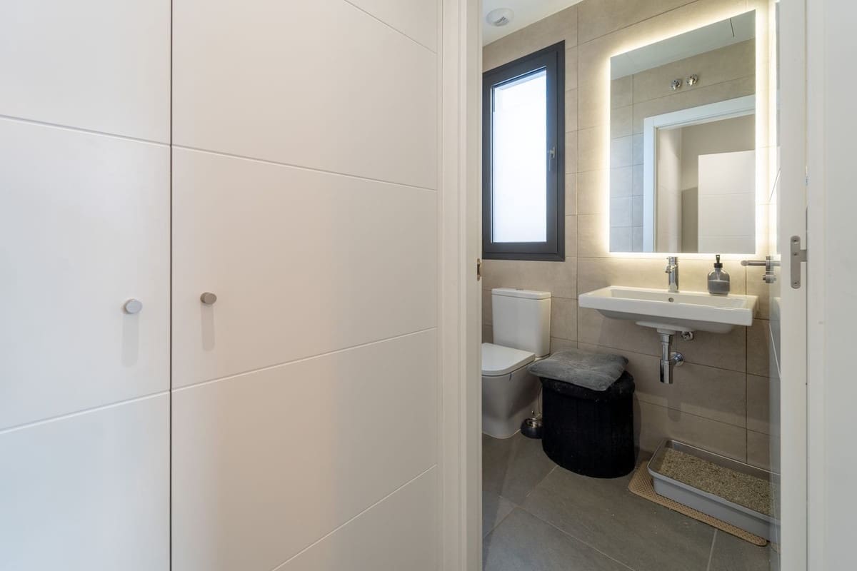 3 makuuhuone Huvila myytävänä paikassa Riviera del Sol mukana uima-altaan - 589 000 € (Ref: 9816406)