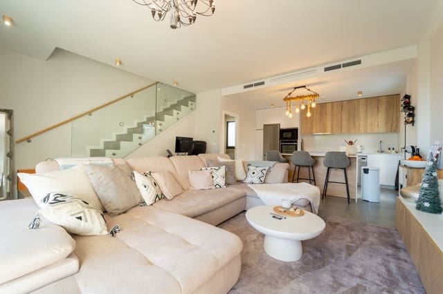 3 makuuhuone Huvila myytävänä paikassa Riviera del Sol, Mijas mukana uima-altaan - 589 000 € (Ref: 9816406)