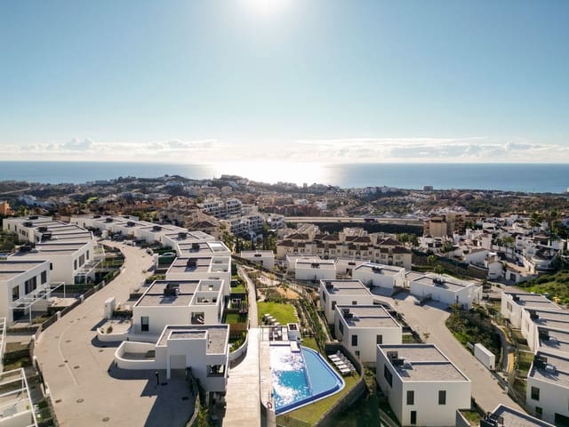 3 makuuhuone Huvila myytävänä paikassa Riviera del Sol, Mijas mukana uima-altaan - 589 000 € (Ref: 9816406)