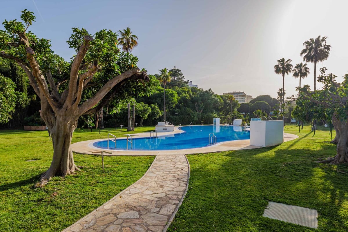 2 quarto Apartamento para venda em La Cala de Mijas com piscina - 289 000 € (Ref: 9816407)
