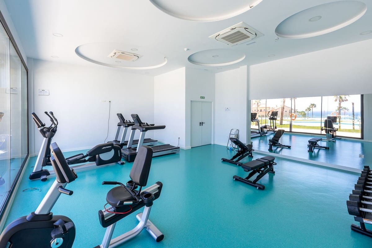 2 bedroom Apartment for sale in Mijas Costa with pool - € 645,000 (Ref: 9819229)