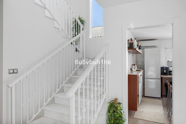 Casa de 4 habitaciones en Mijas en venta con piscina - 970.000 € (Ref: 9821506)