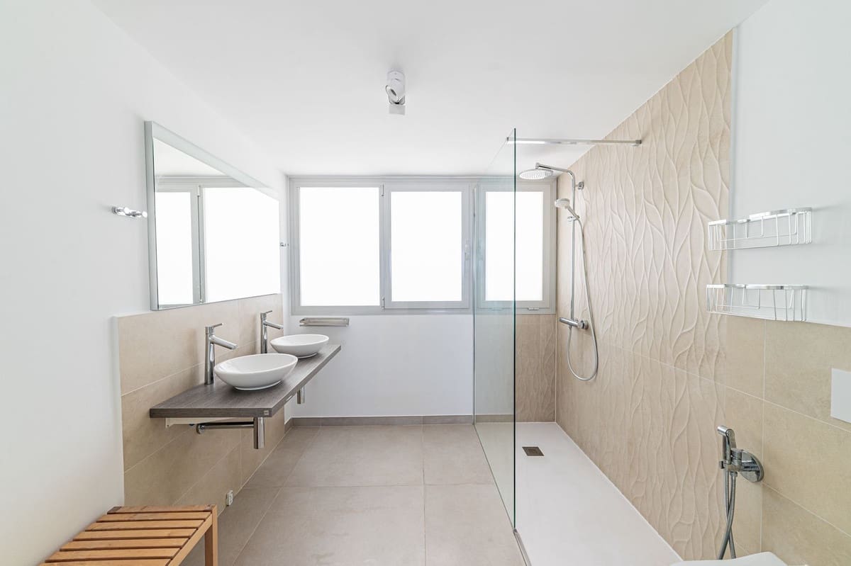 3 makuuhuone Kattohuoneisto myytävänä paikassa Benalmadena - 1 135 000 € (Ref: 9826041)