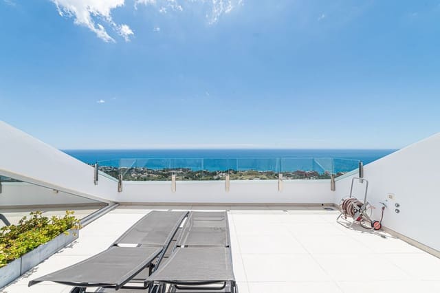 3 makuuhuone Kattohuoneisto myytävänä paikassa Benalmádena pueblo, Benalmádena - 1 135 000 € (Ref: 9826041)