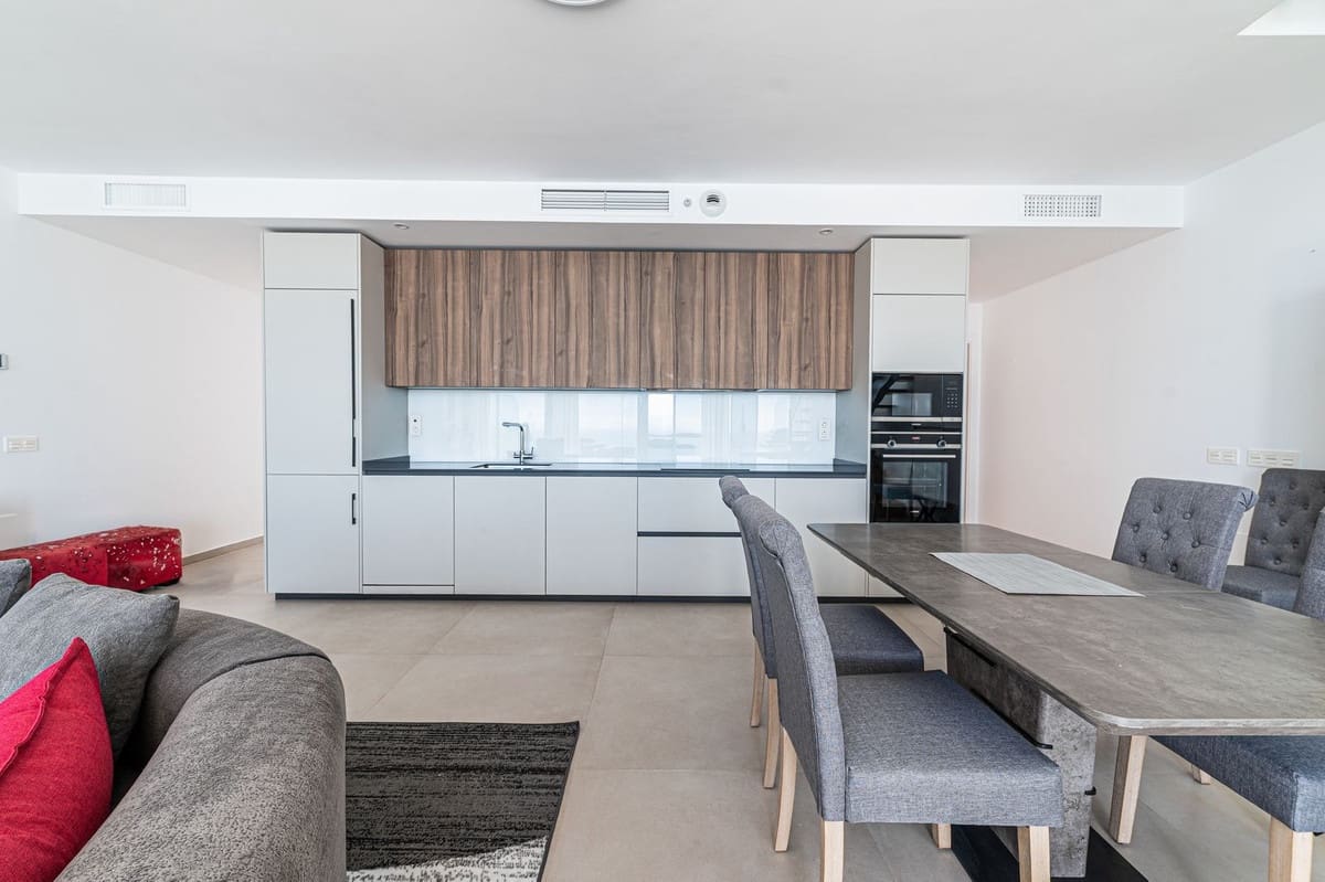 3 makuuhuone Kattohuoneisto myytävänä paikassa Benalmadena - 1 135 000 € (Ref: 9826041)