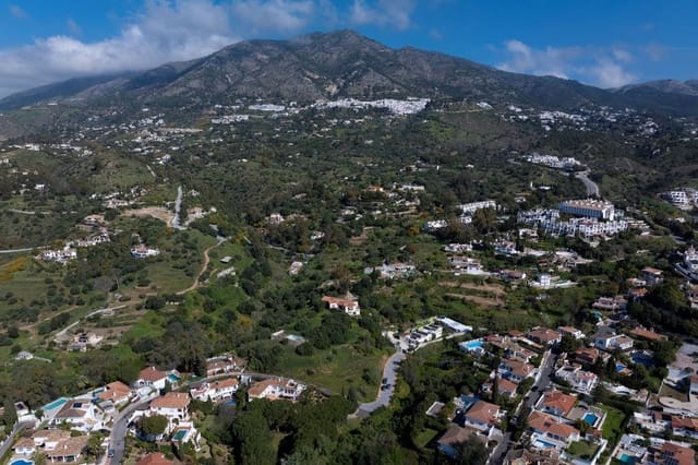 Ubebygd land til salgs i Mijas - € 450 000 (Ref: 9826042)