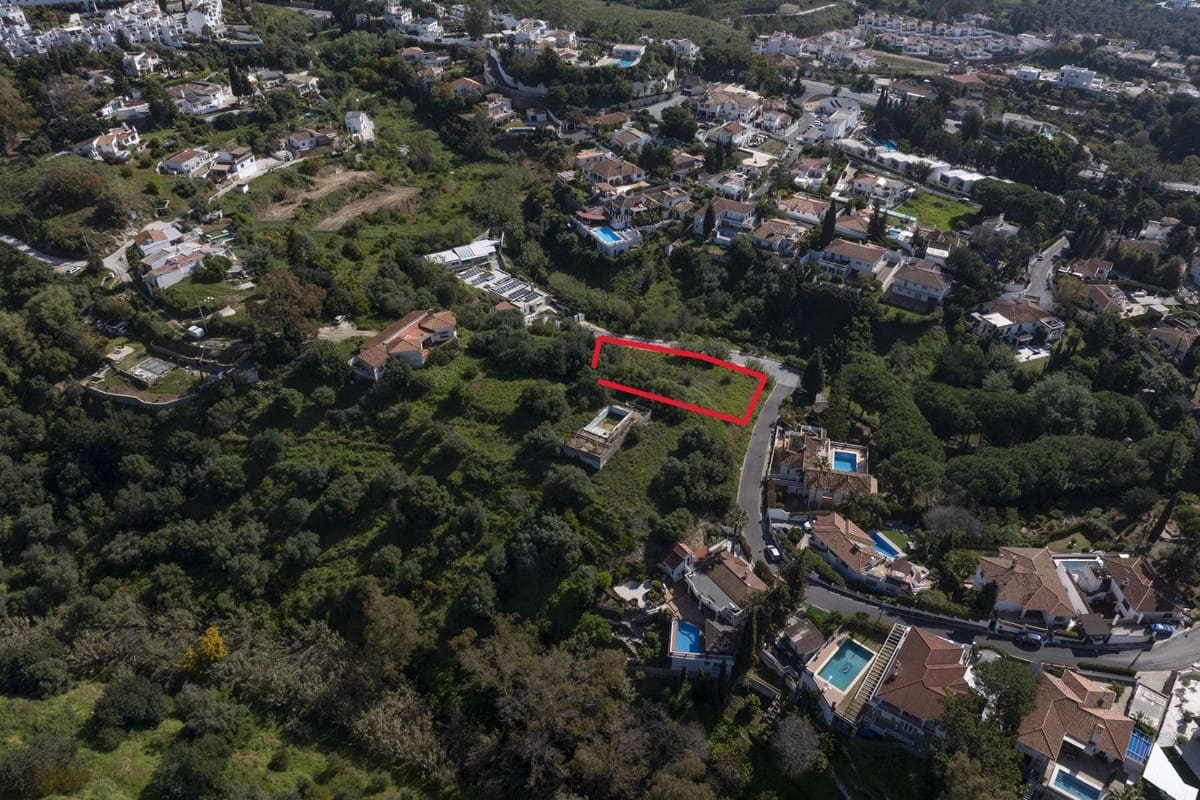 Ubebygd land til salgs i Mijas - € 450 000 (Ref: 9826042)
