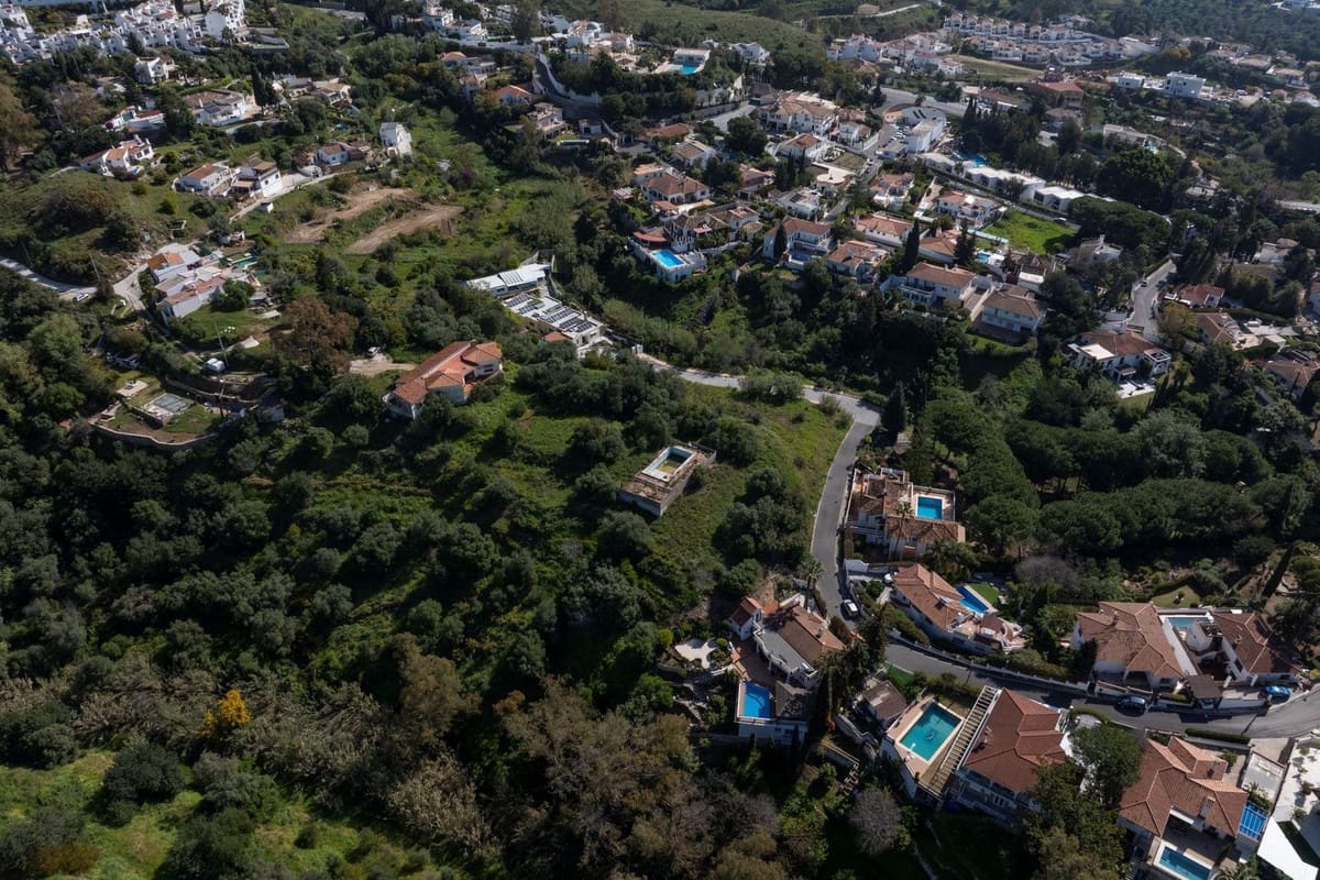 Ubebygd land til salgs i Mijas - € 450 000 (Ref: 9826042)