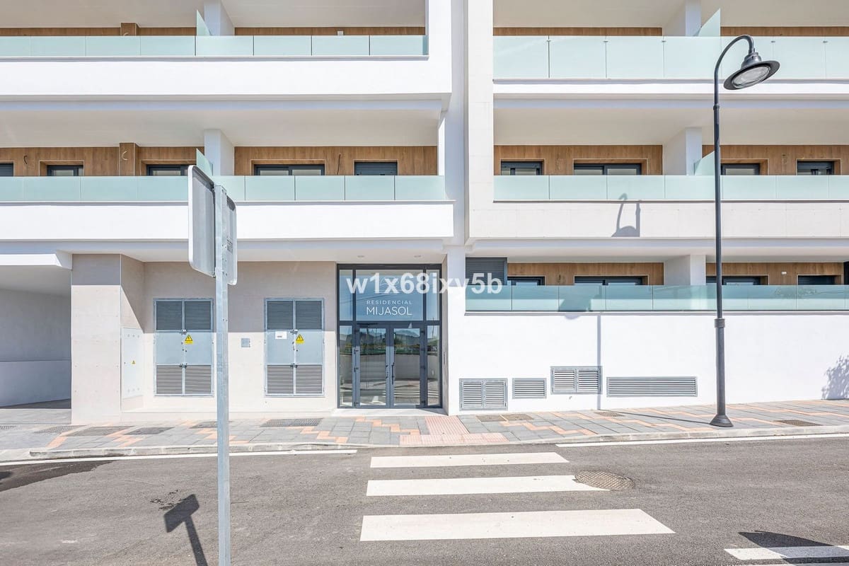 2 slaapkamer Appartement te koop in Mijas met zwembad - € 299.000 (Ref: 9830109)