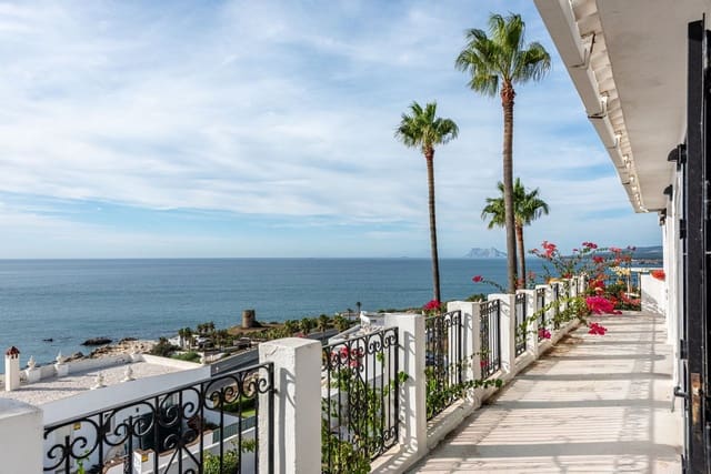 3 quarto Moradia para venda em Punta de la Chullera, Manilva com piscina - 1 285 000 € (Ref: 9838417)