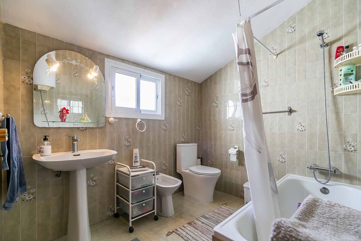 2 soverom Hus til salgs i El Coto med svømmebasseng - € 365 000 (Ref: 9858053)
