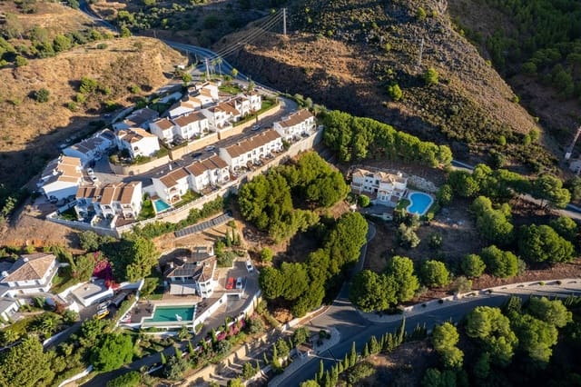 Terreno Non Edificato in vendita in Valtocado, Mijas - 179.000 € (Rif: 9861000)