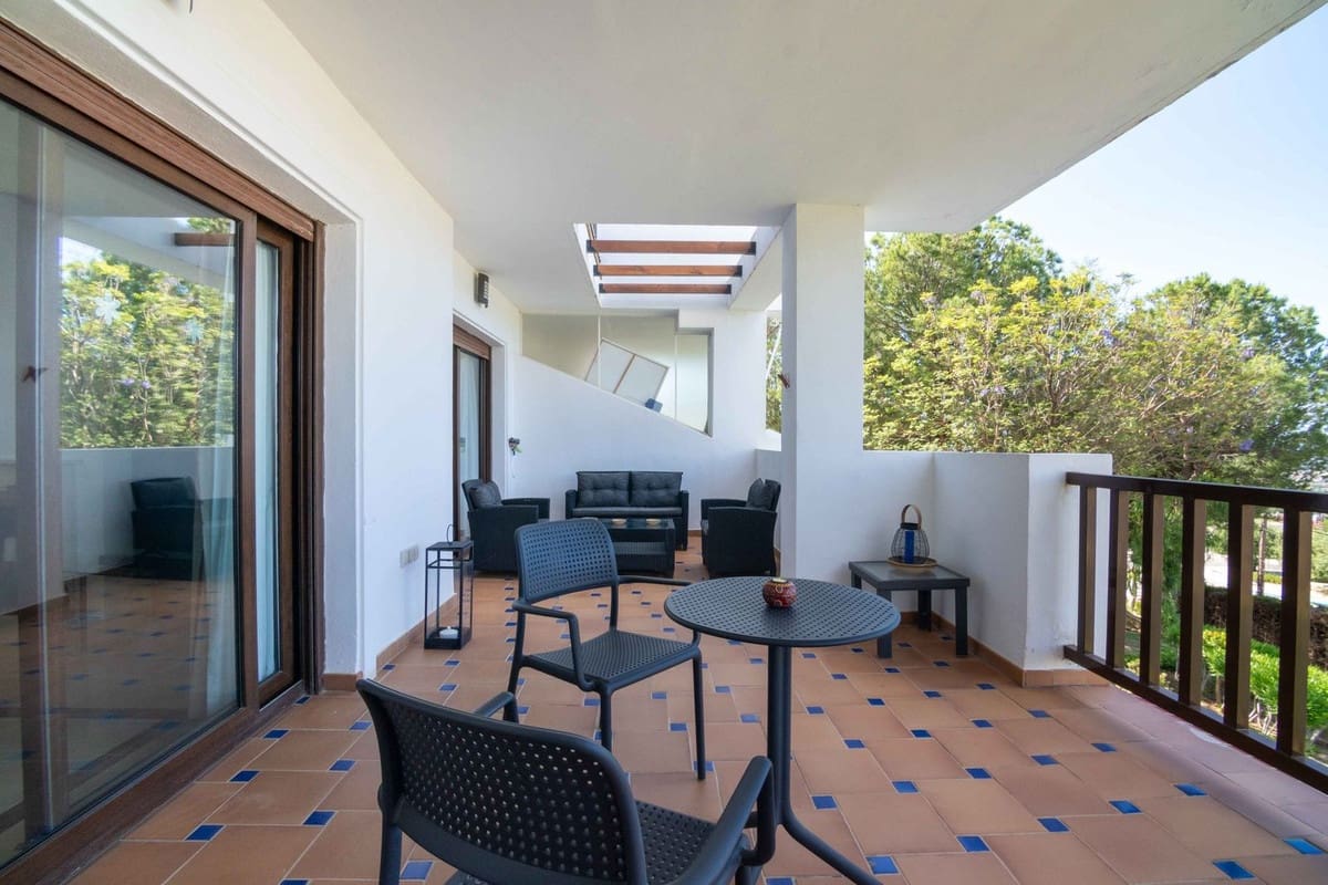 2 soverom Leilighet til salgs i Mijas med svømmebasseng - € 349 000 (Ref: 9861002)