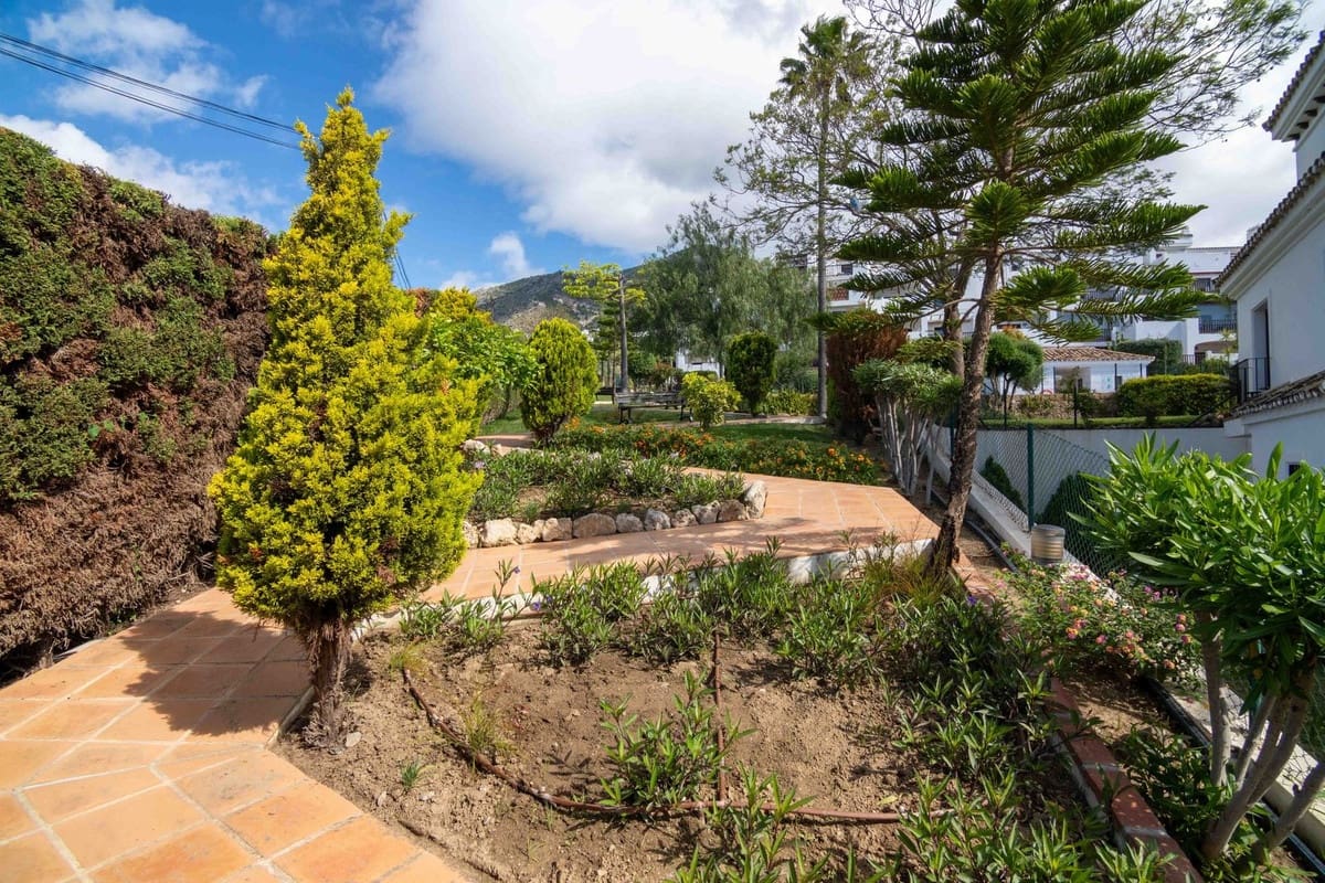 2 soverom Leilighet til salgs i Mijas med svømmebasseng - € 349 000 (Ref: 9861002)