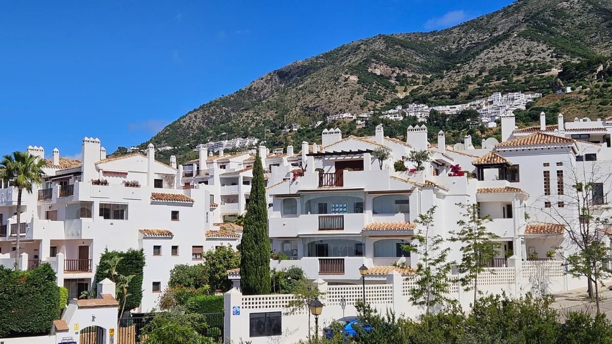 2 soverom Leilighet til salgs i Mijas med svømmebasseng - € 349 000 (Ref: 9861002)