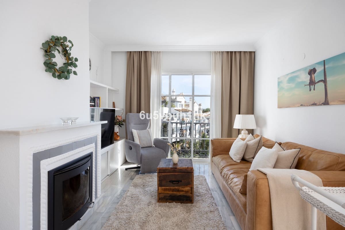 2 Zimmer Penthouse zu verkaufen in Mijas - 350.000 € (Ref: 9863650)