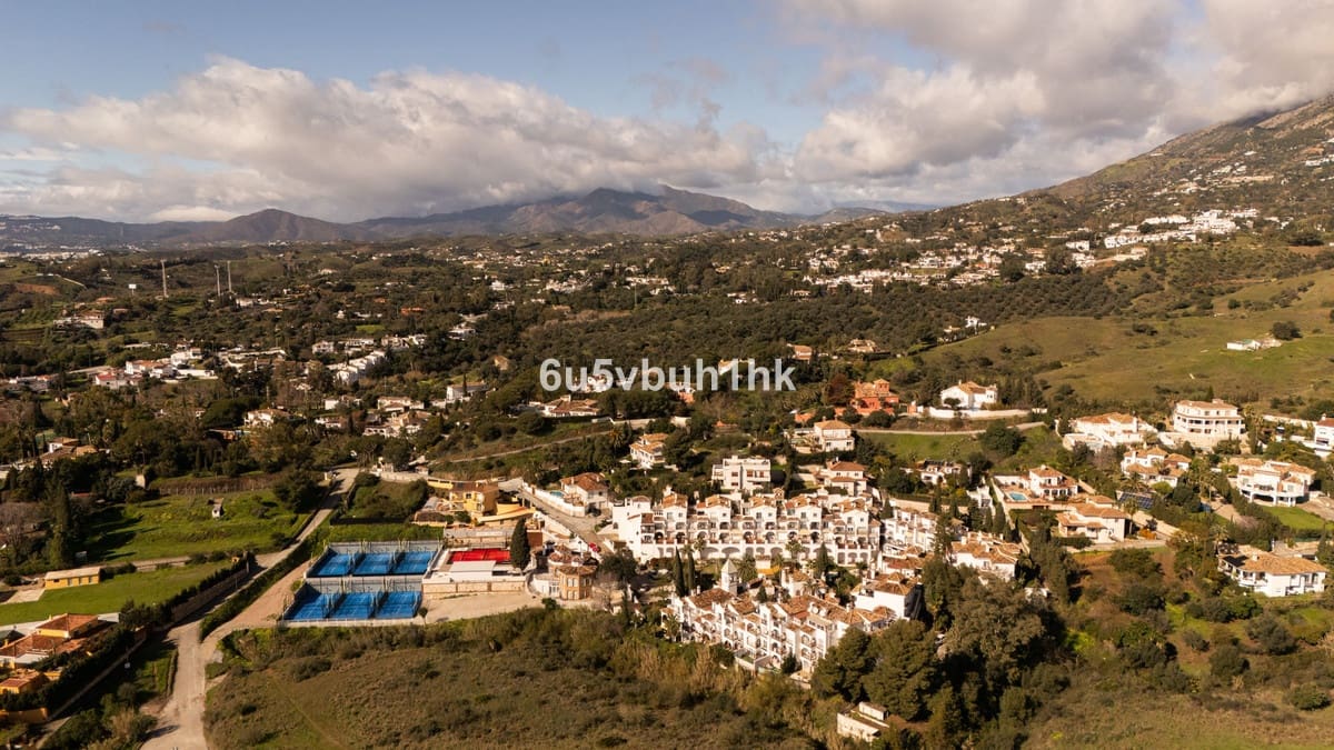 2 Zimmer Penthouse zu verkaufen in Mijas - 350.000 € (Ref: 9863650)