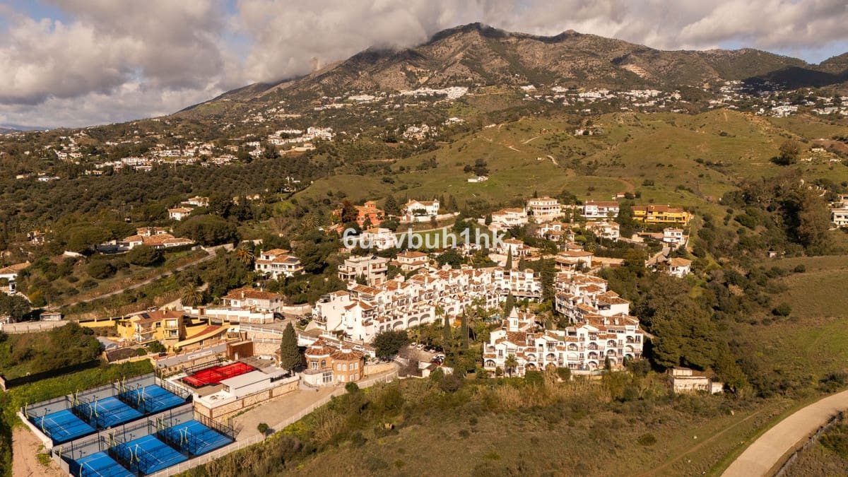 2 Zimmer Penthouse zu verkaufen in Mijas - 350.000 € (Ref: 9863650)