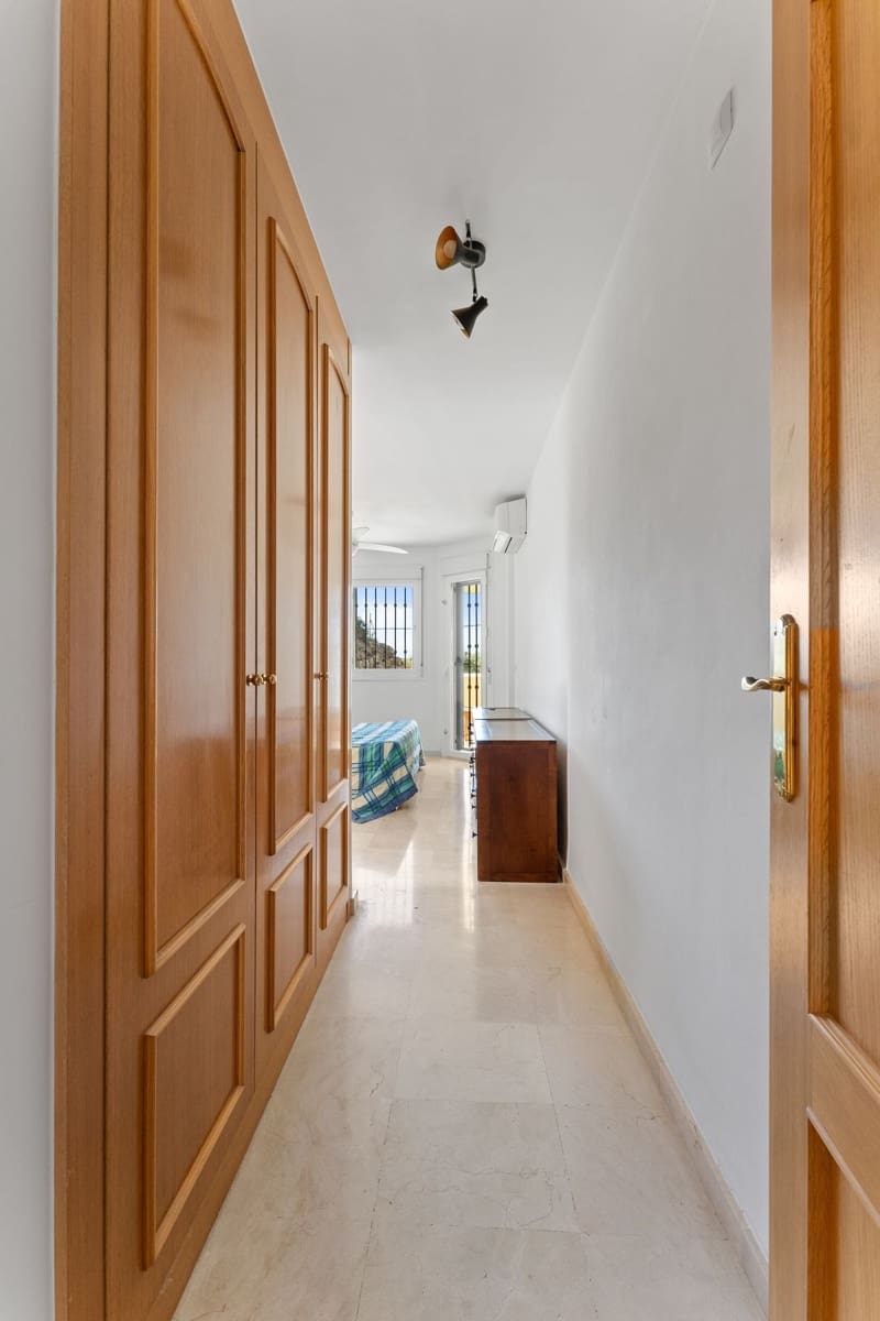 3 slaapkamer Appartement te koop in Mijas met zwembad - € 455.000 (Ref: 9866077)