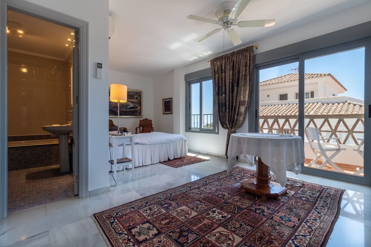 3 soverom Villa til salgs i Mijas - € 995 000 (Ref: 9866080)