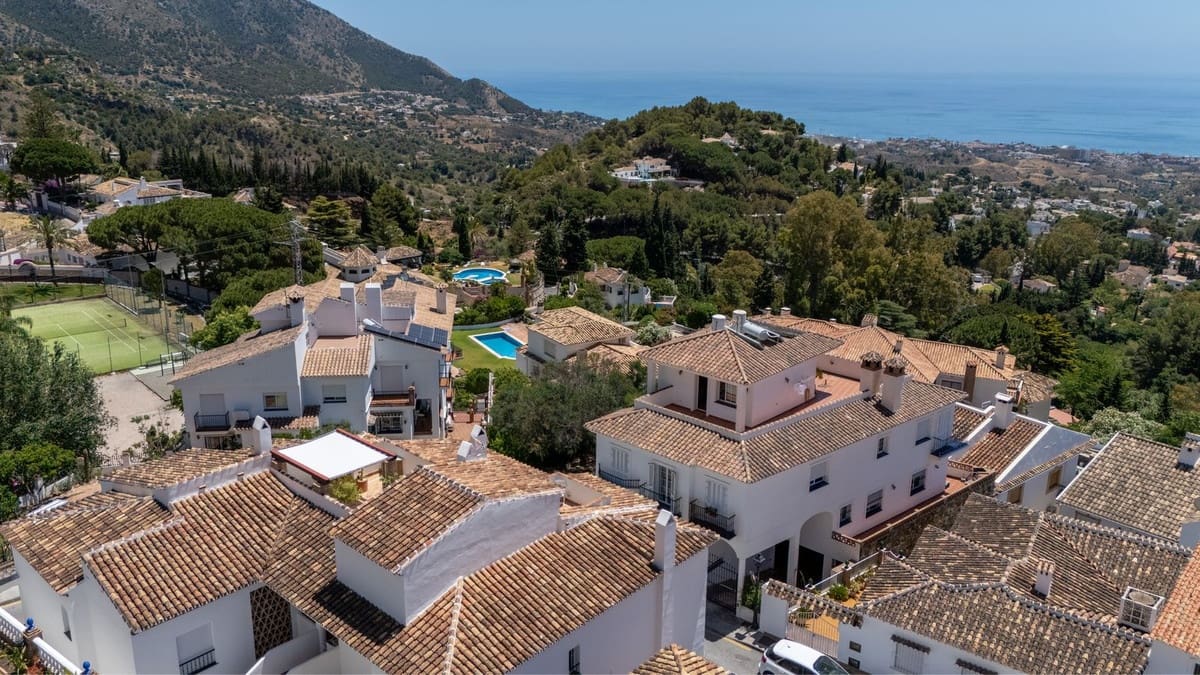 3 soverom Villa til salgs i Mijas - € 995 000 (Ref: 9866080)