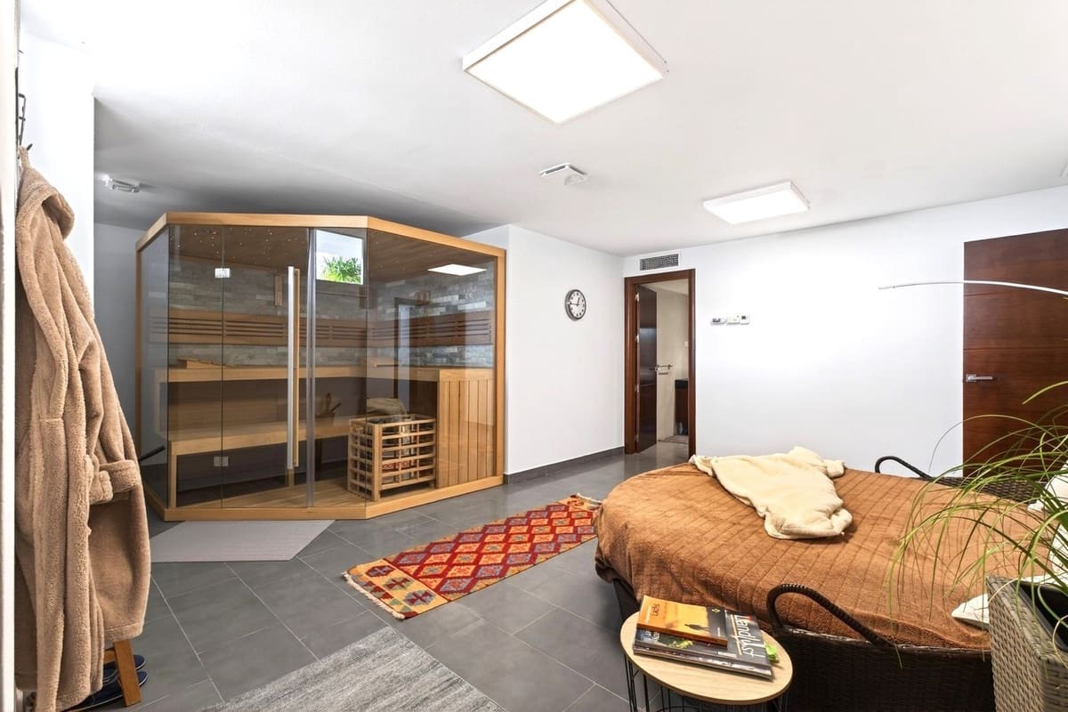 5 chambre Villa/Maison à vendre à Valtocado avec piscine - 2 250 000 € (Ref: 9866081)