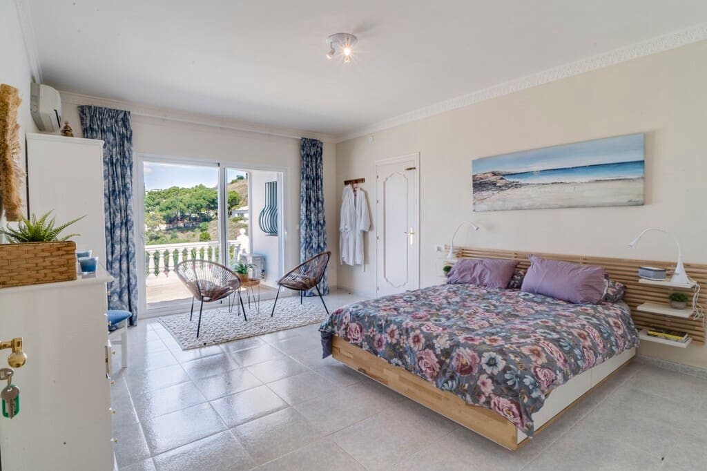 4 soverom Villa til salgs i Valtocado med svømmebasseng - € 1 650 000 (Ref: 9877245)
