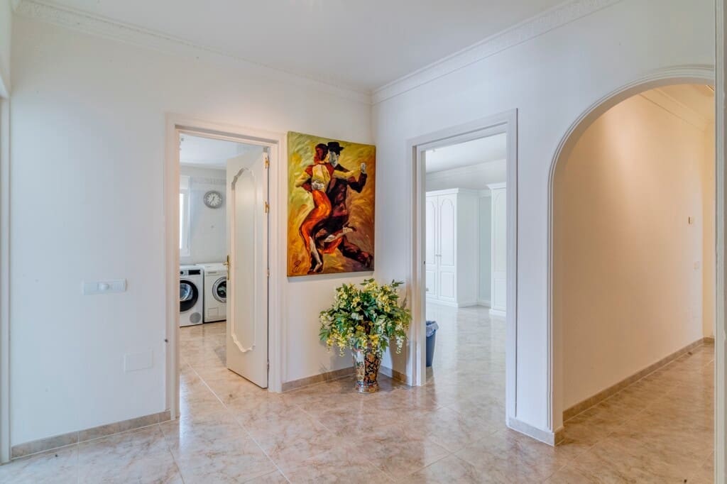 4 soverom Villa til salgs i Valtocado med svømmebasseng - € 1 650 000 (Ref: 9877245)
