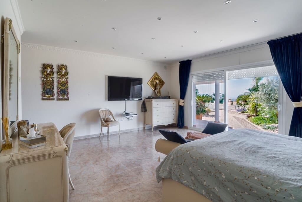 4 soverom Villa til salgs i Valtocado med svømmebasseng - € 1 650 000 (Ref: 9877245)