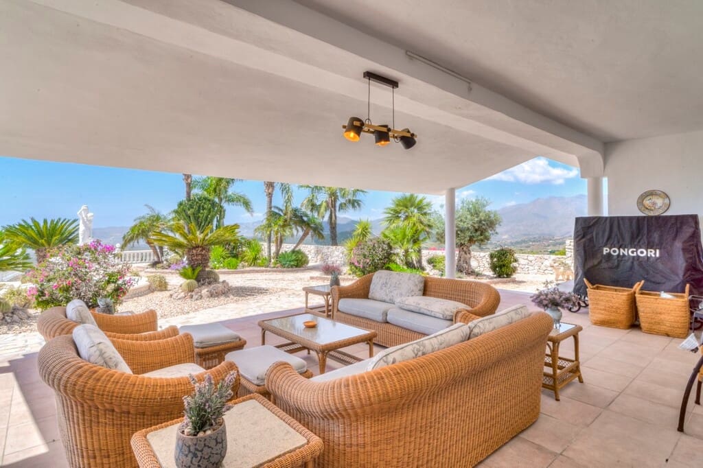 4 soverom Villa til salgs i Valtocado med svømmebasseng - € 1 650 000 (Ref: 9877245)