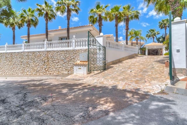4 soverom Villa til salgs i Valtocado, Mijas med svømmebasseng - € 1 650 000 (Ref: 9877245)