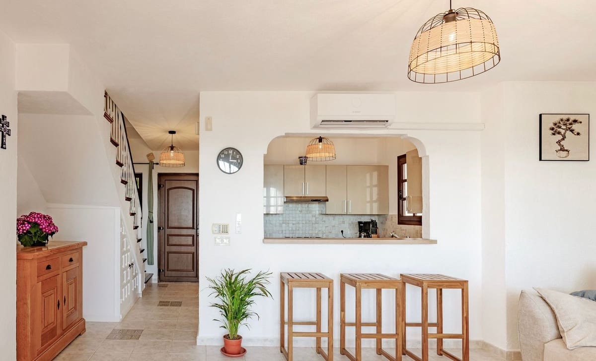 2 bedroom Villa for sale in Mijas - € 365,000 (Ref: 9877250)