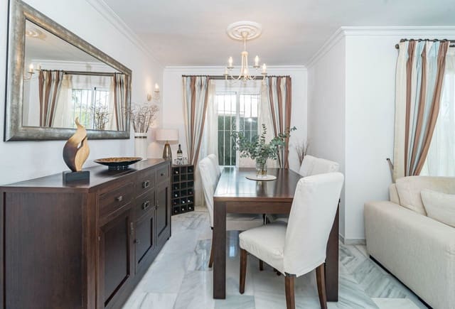 3 camera da letto Villa in vendita in Marbella con piscina - 649.500 € (Rif: 9885296)