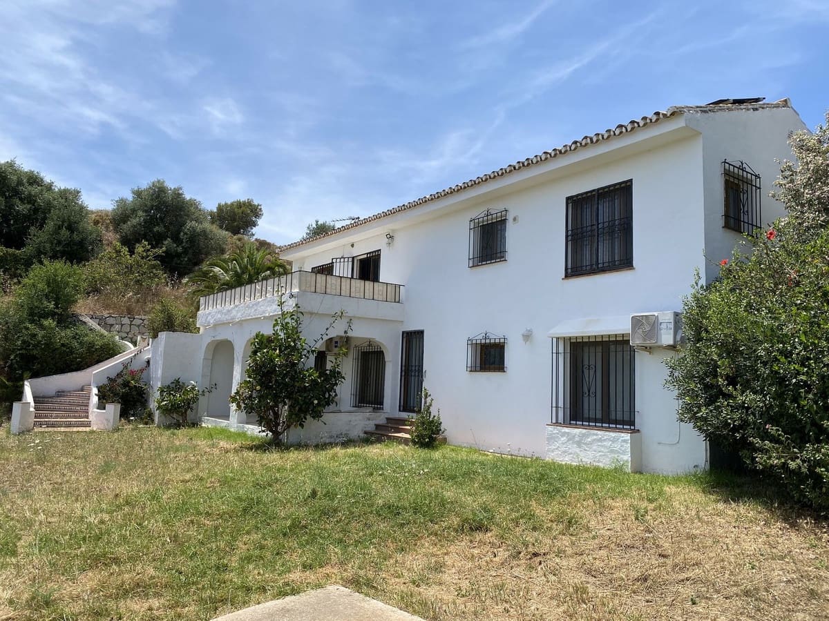 4 camera da letto Villa in vendita in Mijas con piscina - 850.000 € (Rif: 9893087)