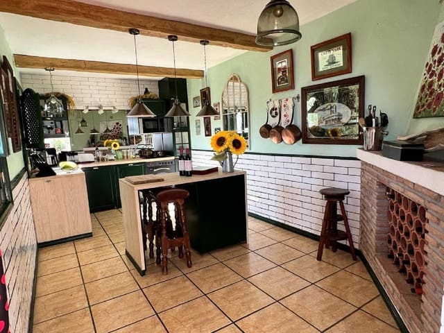 4 chambre Villa/Maison à vendre à Mijas avec piscine - 825 000 € (Ref: 9909063)